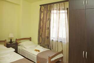 Апарт-отели Aurora Hotel Ереван Двухместный номер с 2 отдельными кроватями-6